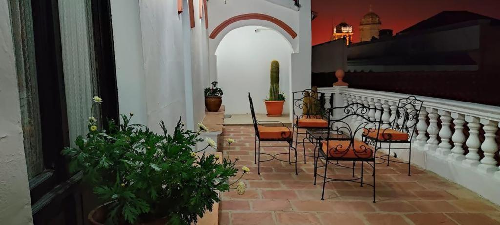 Guest house Colonial