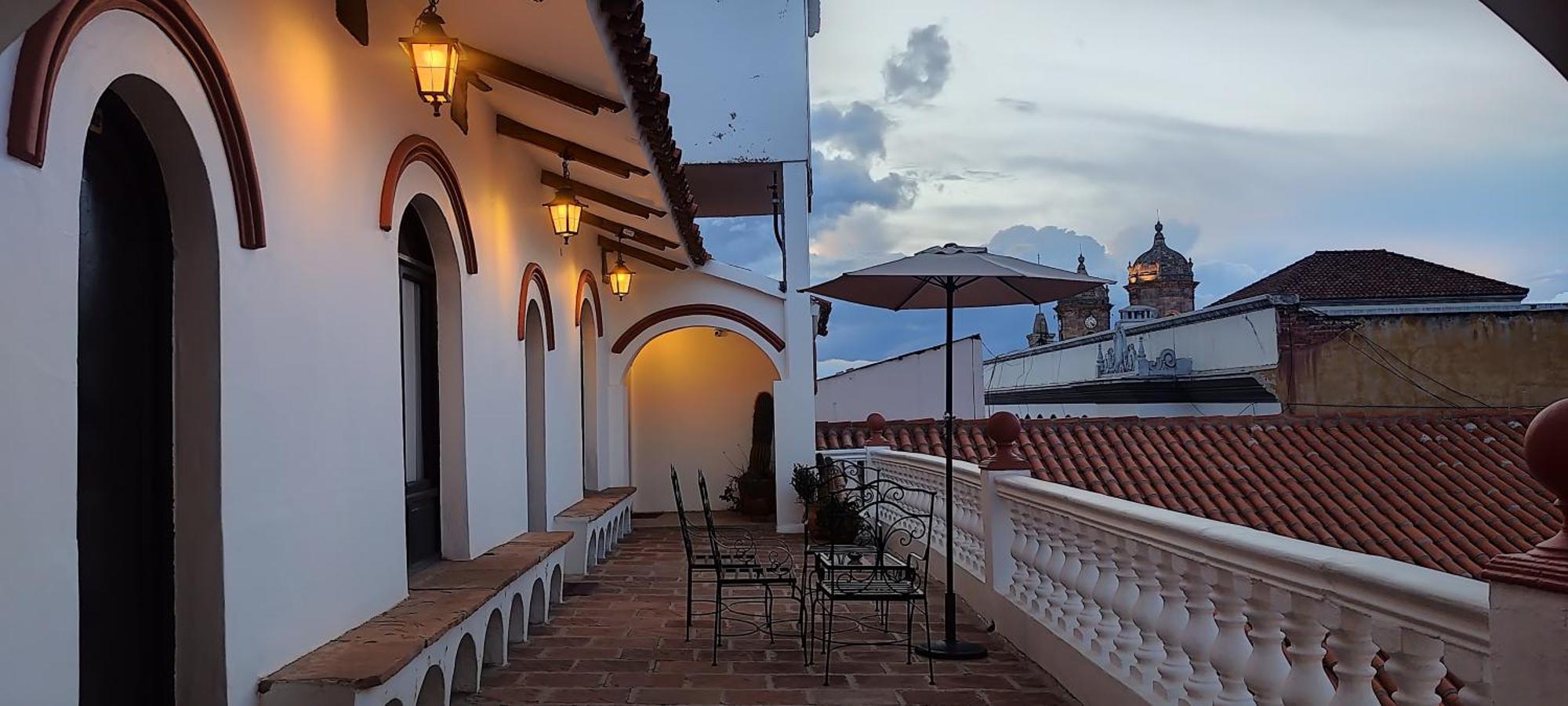 Colonial Guest house 4*